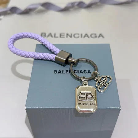 スーパーコピー バレンシアガ キーホルダー