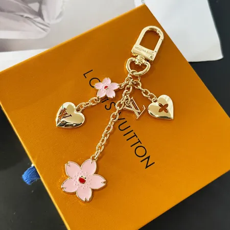 スーパーコピー ルイヴィトン キーホルダー