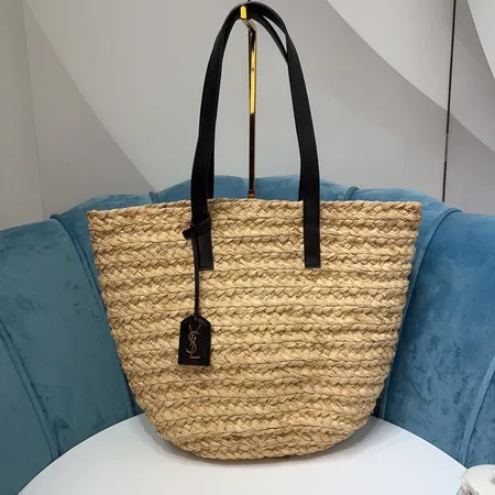 スーパーコピー イブサンローラン キーホルダー