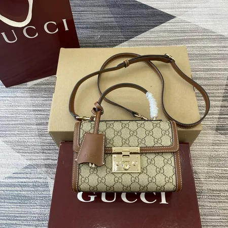 スーパーコピー グッチ キーホルダー