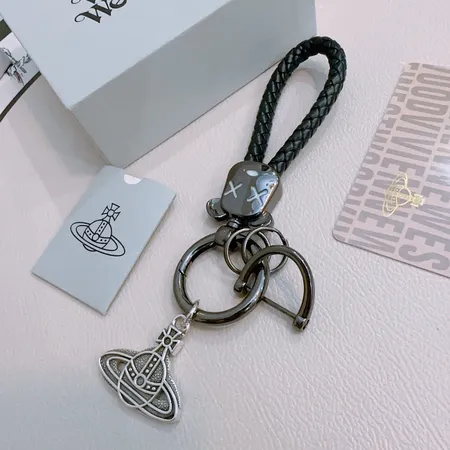 スーパーコピー ヴィヴィアン・ウエストウッド キーホルダー