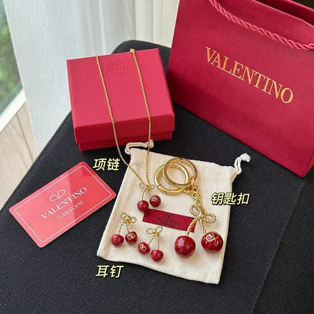 スーパーコピー ヴァレンティノ キーホルダー