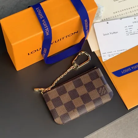 スーパーコピー ルイヴィトン キーホルダー