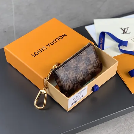 スーパーコピー ルイヴィトン キーホルダー