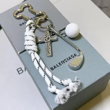 スーパーコピー バレンシアガ キーホルダー