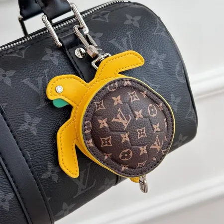 スーパーコピー ルイヴィトン キーホルダー