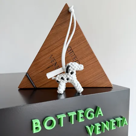 スーパーコピー ボッテガ ヴェネタ キーホルダー