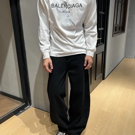 スーパーコピー バレンシアガ キーホルダー