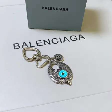 スーパーコピー バレンシアガ キーホルダー