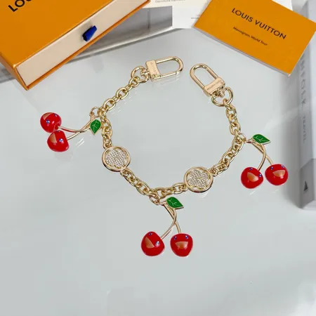 スーパーコピー ルイヴィトン キーホルダー