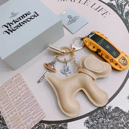 スーパーコピー ヴィヴィアン・ウエストウッド キーホルダー