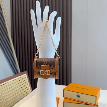 スーパーコピー ルイヴィトン キーホルダー