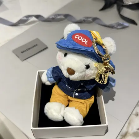 スーパーコピー バレンシアガ キーホルダー