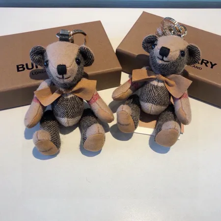 スーパーコピー プラダ キーホルダー