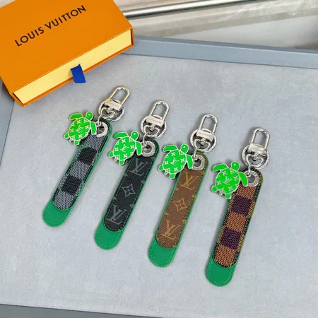 スーパーコピー ルイヴィトン キーホルダー