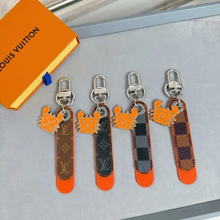スーパーコピー ルイヴィトン キーホルダー