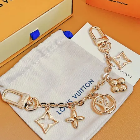 スーパーコピー ルイヴィトン キーホルダー