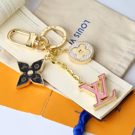 スーパーコピー ルイヴィトン キーホルダー