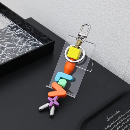 スーパーコピー ルイヴィトン キーホルダー