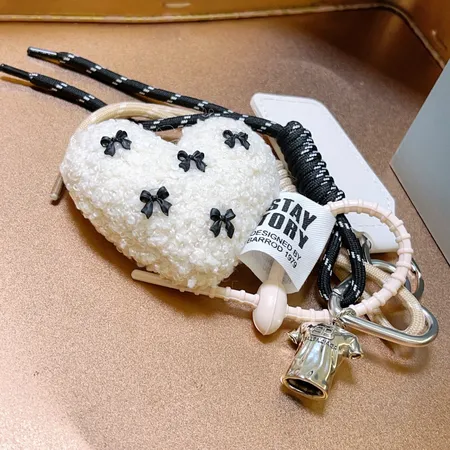 スーパーコピー バレンシアガ キーホルダー