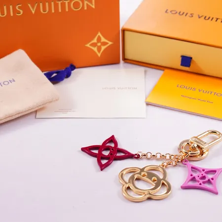 スーパーコピー ルイヴィトン キーホルダー