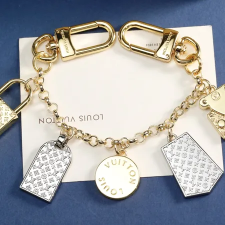 スーパーコピー ルイヴィトン キーホルダー