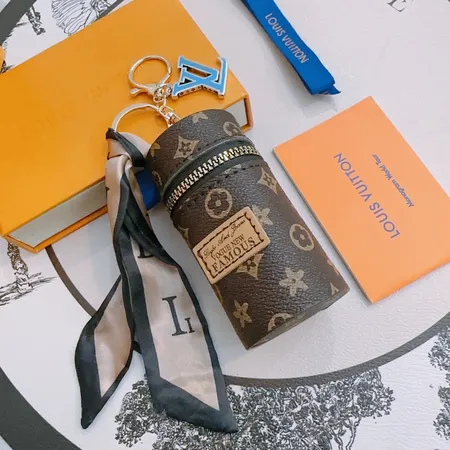スーパーコピー ルイヴィトン キーホルダー