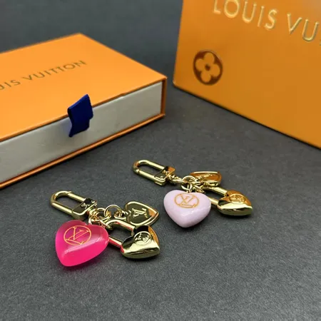 スーパーコピー ルイヴィトン キーホルダー