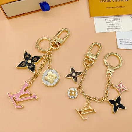 スーパーコピー ルイヴィトン キーホルダー