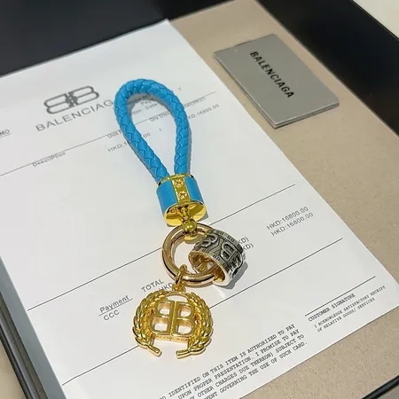 スーパーコピー バレンシアガ キーホルダー