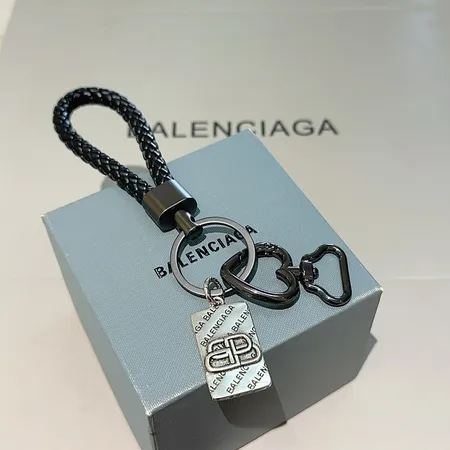 スーパーコピー バレンシアガ キーホルダー