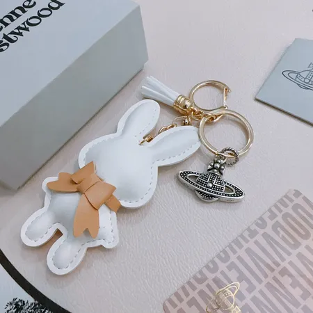 スーパーコピー クリスチャン・ルブタン キーホルダー