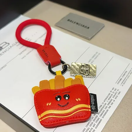 スーパーコピー バレンシアガ キーホルダー