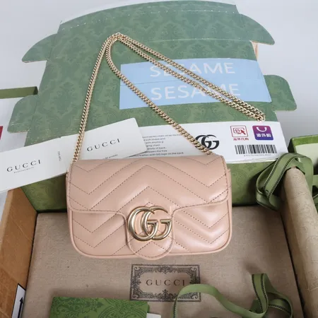 スーパーコピー グッチ キーホルダー