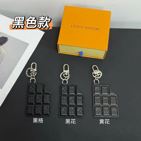 スーパーコピー ルイヴィトン キーホルダー