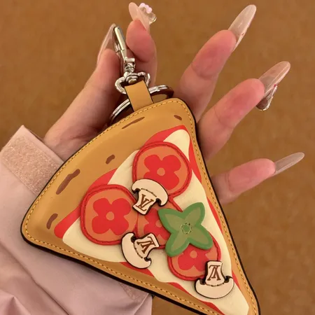 スーパーコピー ルイヴィトン キーホルダー