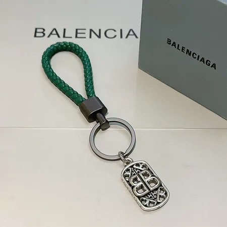 スーパーコピー バレンシアガ キーホルダー