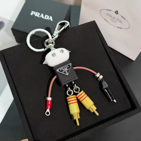 スーパーコピー プラダ キーホルダー