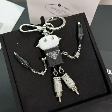 スーパーコピー プラダ キーホルダー