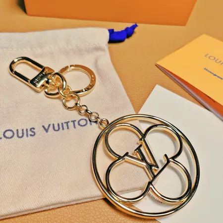 スーパーコピー ルイヴィトン キーホルダー