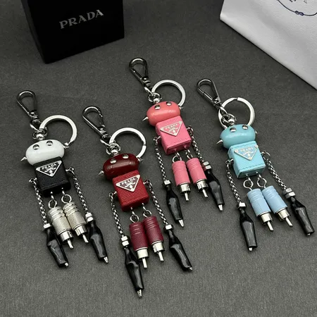 スーパーコピー バレンシアガ キーホルダー