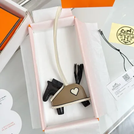 スーパーコピー エルメス キーホルダー