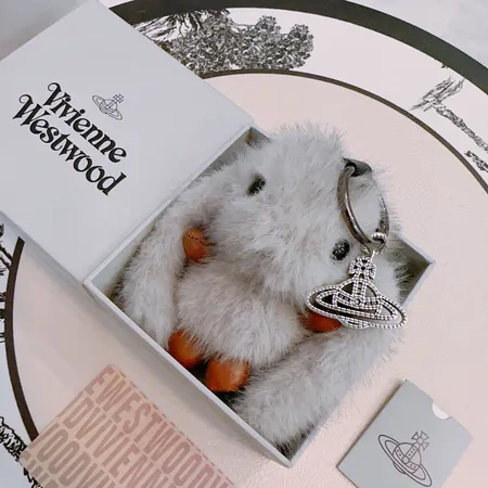 スーパーコピー クリスチャン・ルブタン キーホルダー