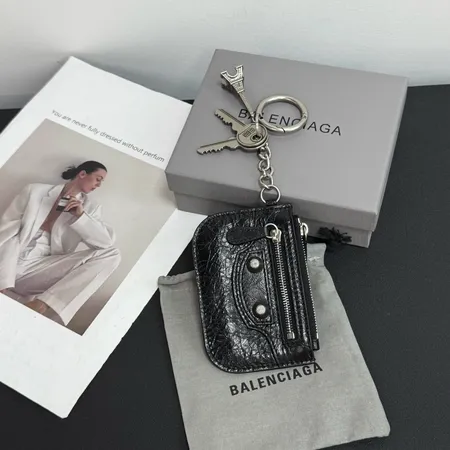 スーパーコピー ディオール キーホルダー