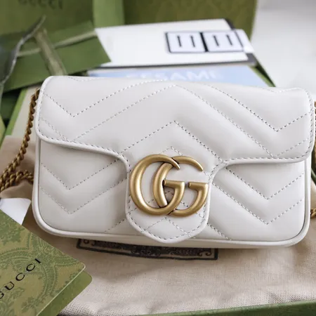 スーパーコピー グッチ キーホルダー