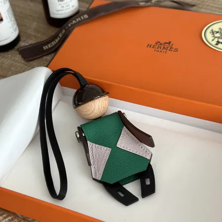 スーパーコピー エルメス キーホルダー