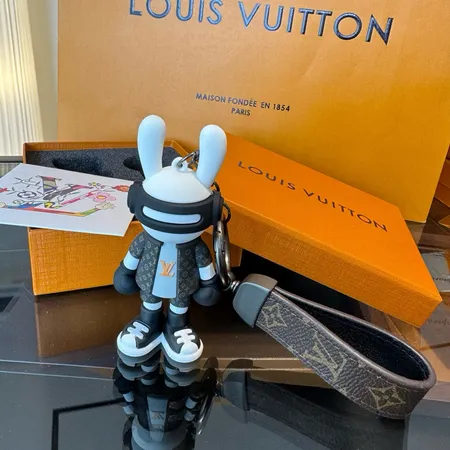 スーパーコピー ルイヴィトン キーホルダー