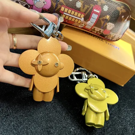 スーパーコピー ルイヴィトン キーホルダー