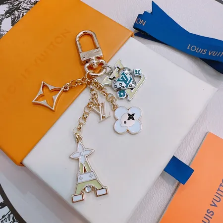 スーパーコピー ルイヴィトン キーホルダー