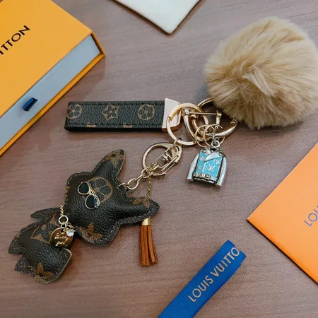 スーパーコピー ルイヴィトン キーホルダー